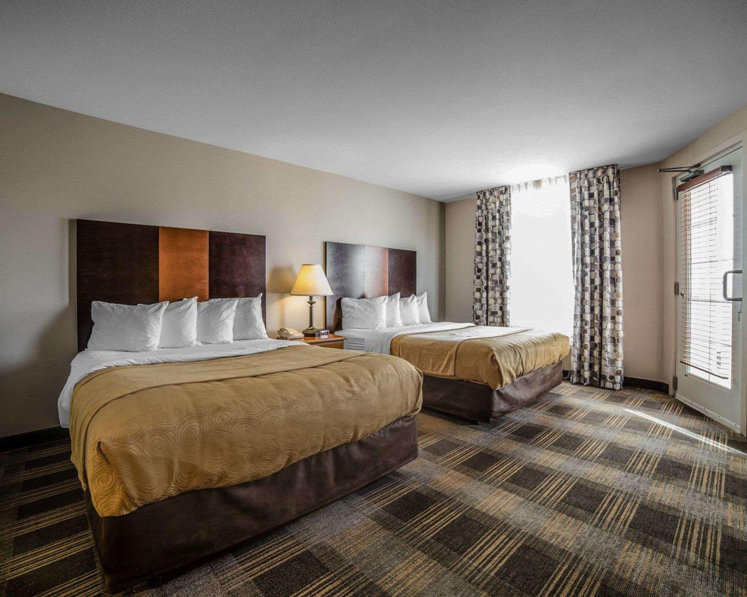 Mainstay Suites Casper Luaran gambar