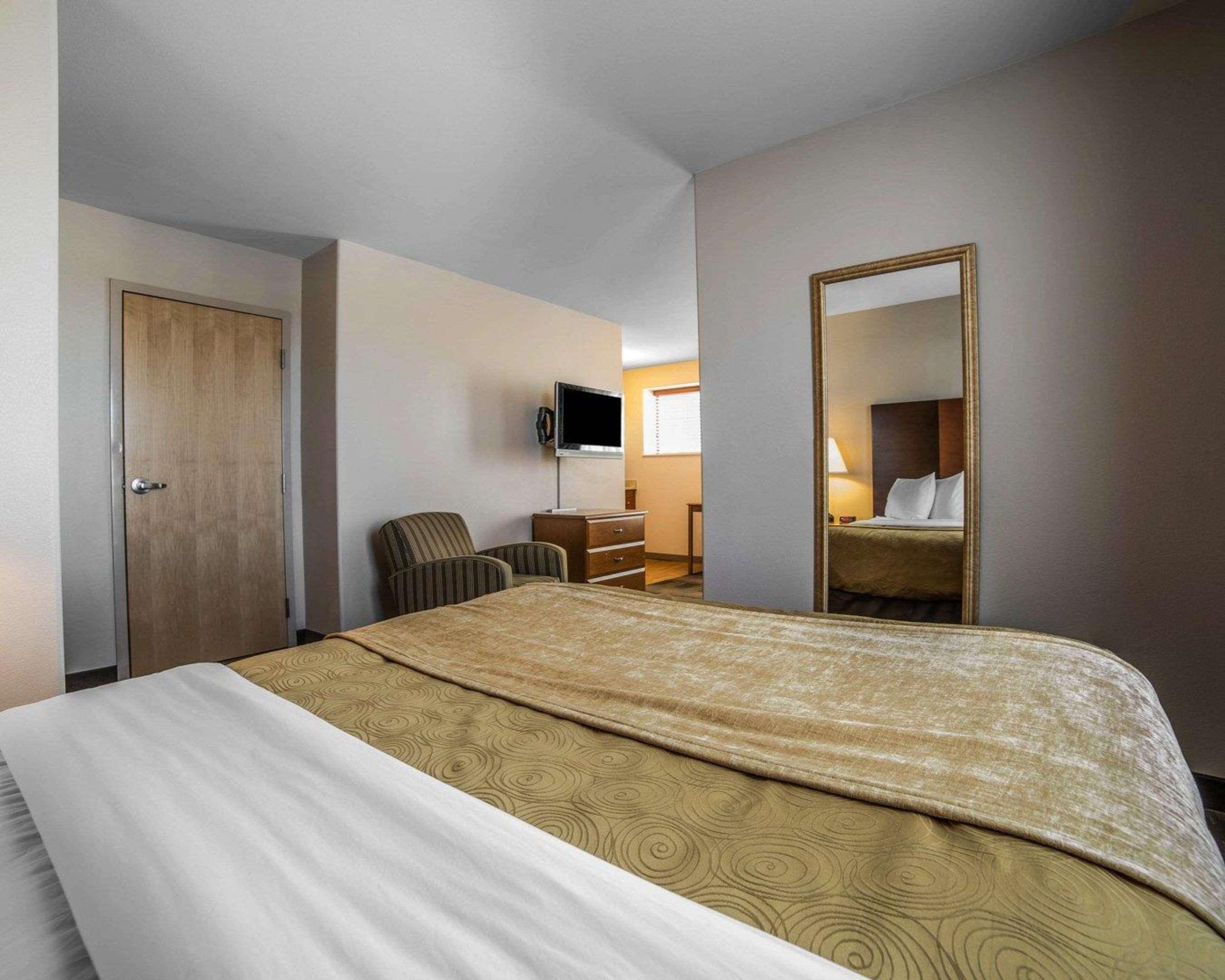 Mainstay Suites Casper Luaran gambar