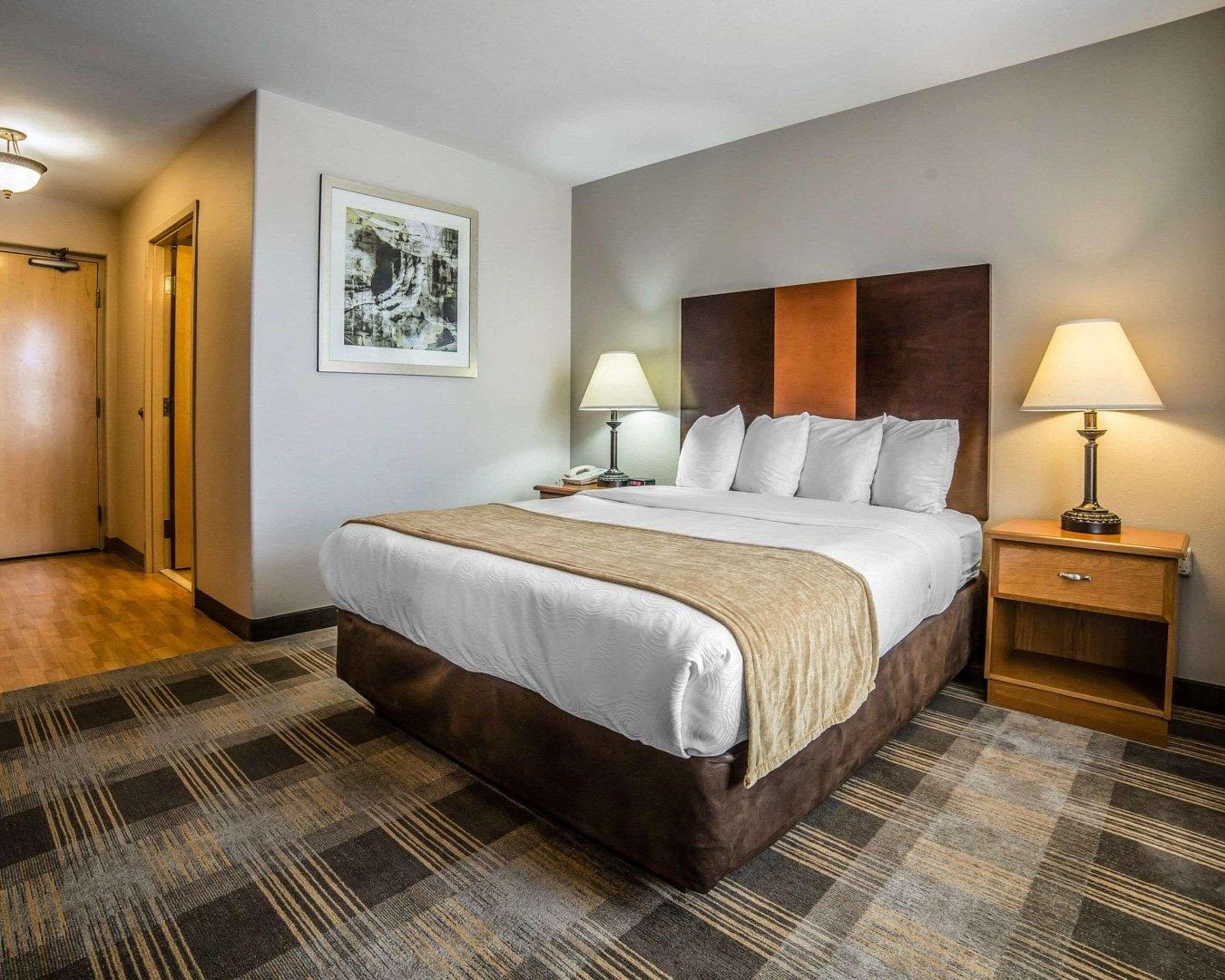 Mainstay Suites Casper Luaran gambar