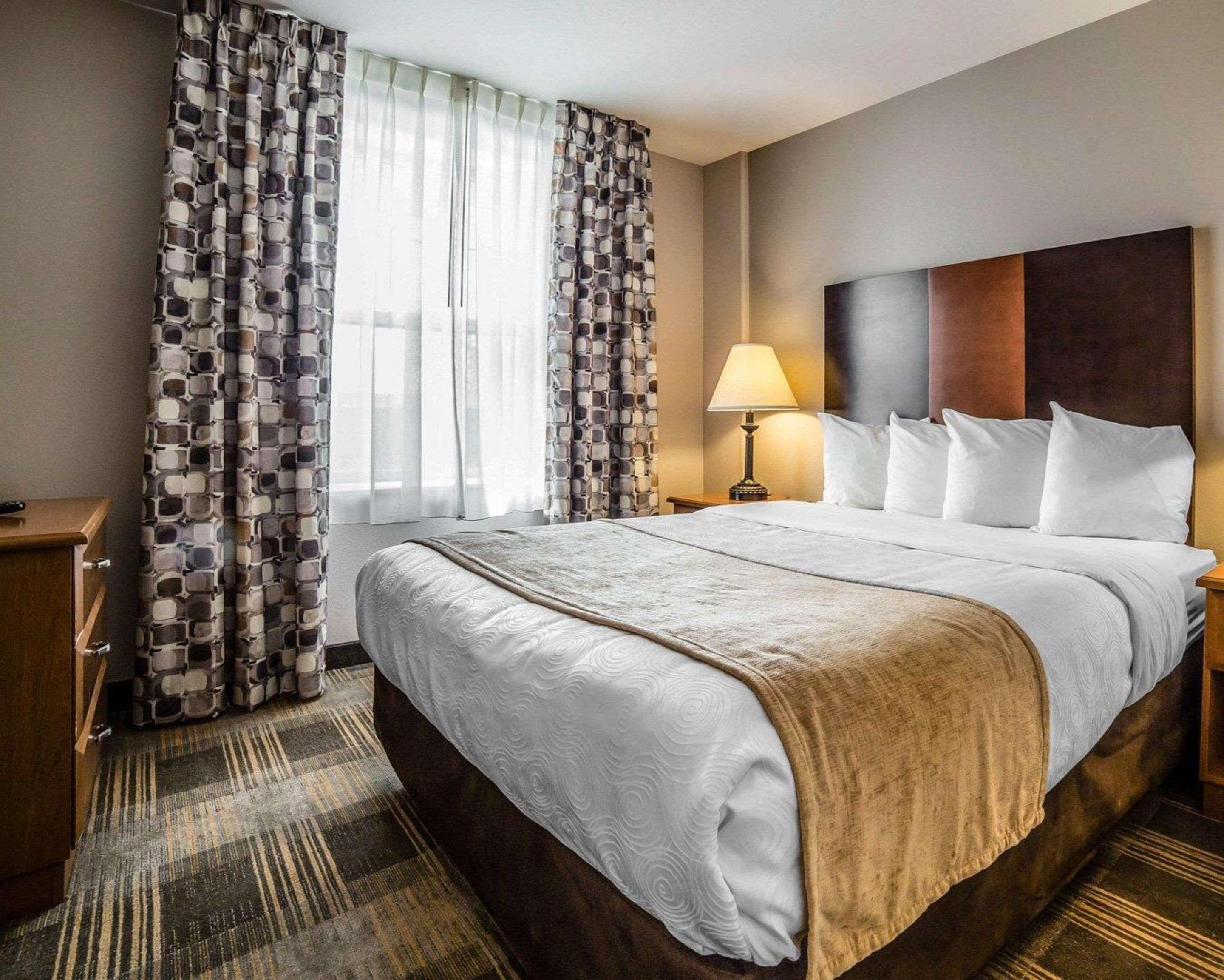 Mainstay Suites Casper Luaran gambar