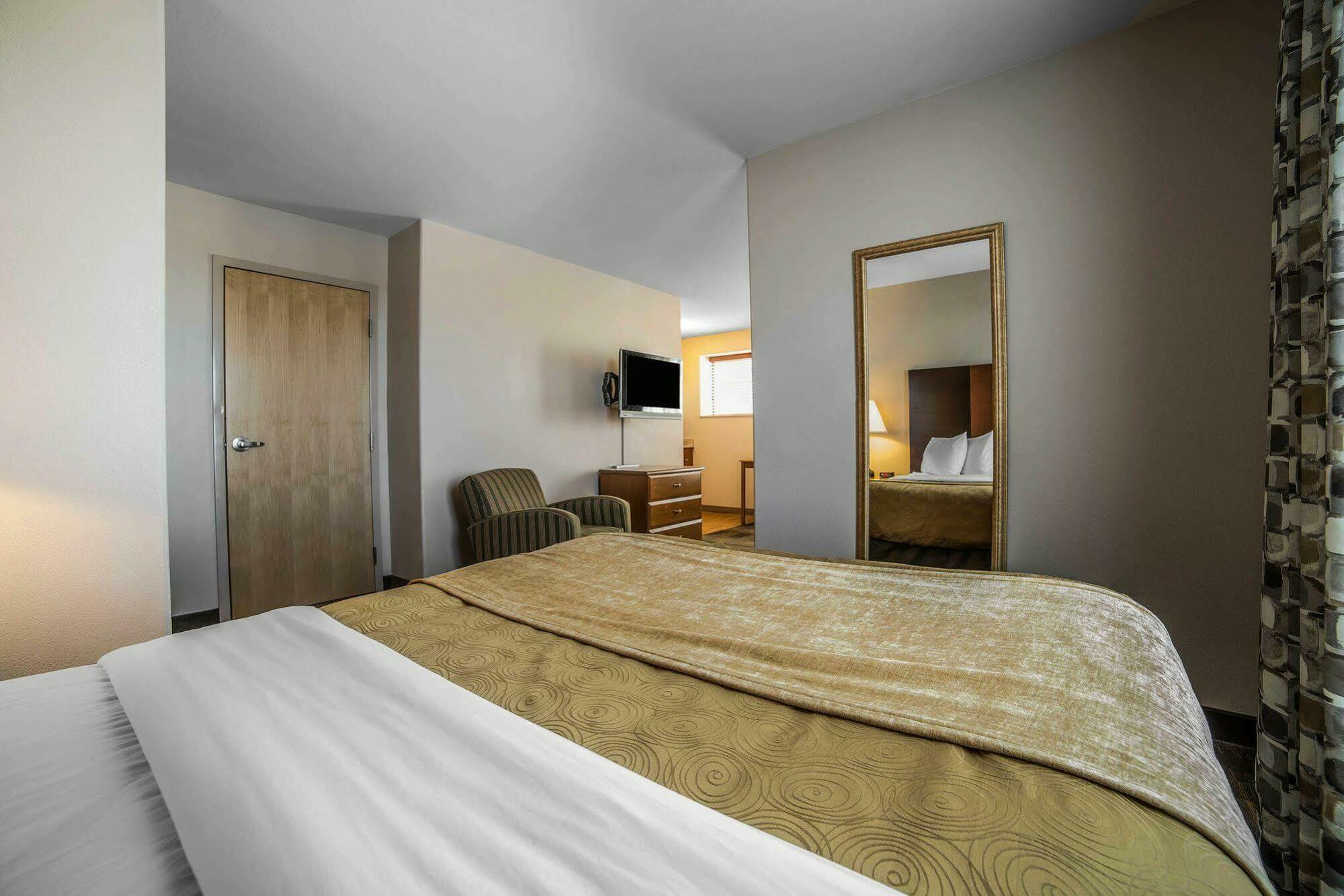Mainstay Suites Casper Luaran gambar